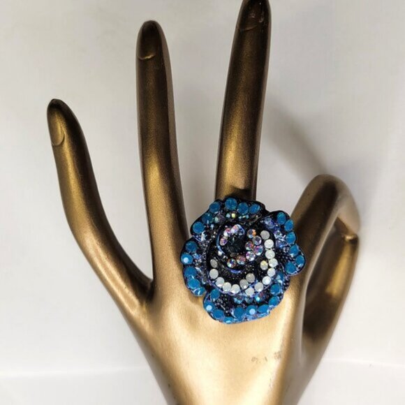 Statement Blue Rhinestone floral Ring with Adjustable Band - Picture 5 of 8
